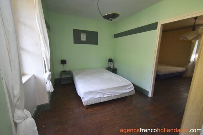 Image No.11-4 Bed House for sale