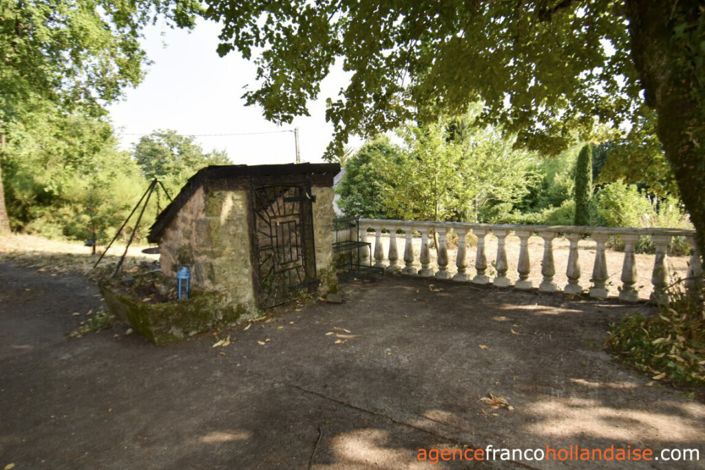 Image No.16-4 Bed House for sale