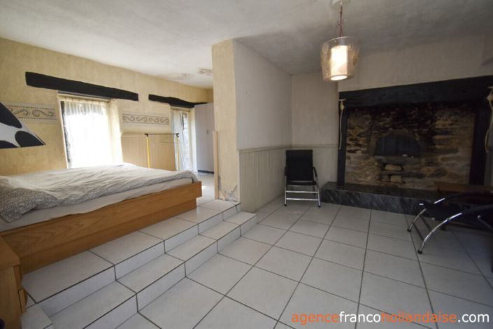 Image No.22-4 Bed House for sale