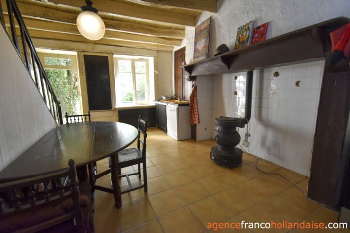 Image No.6-4 Bed House for sale