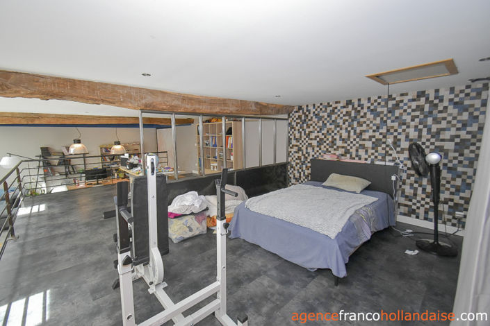 Image No.12-3 Bed House for sale