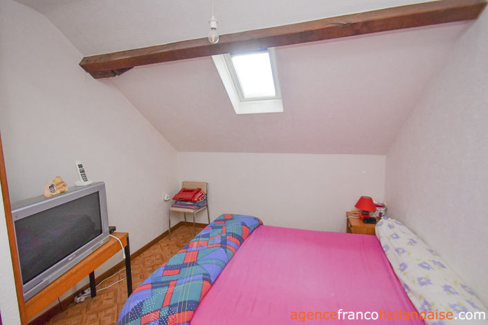 Image No.17-4 Bed House for sale