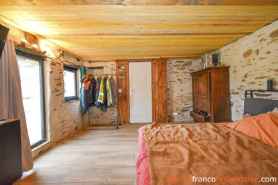 boerderijtje-met-bijna-3-hectare-6large