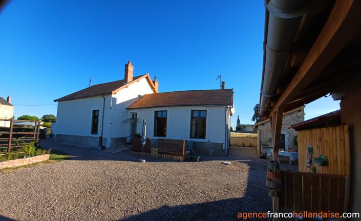 Image No.25-2 Bed House for sale