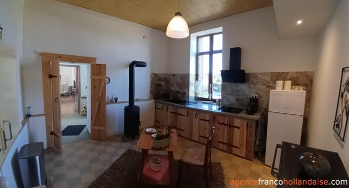 Image No.4-2 Bed House for sale