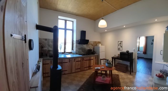 Image No.5-2 Bed House for sale