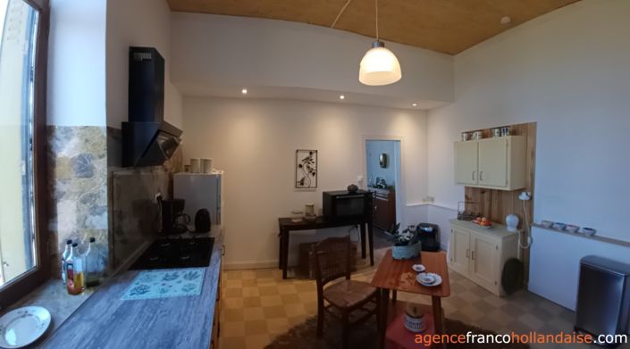 Image No.6-2 Bed House for sale