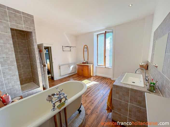 Image No.16-1 Bed House for sale