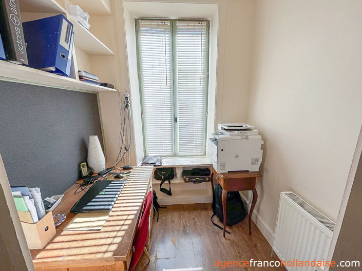 Image No.21-1 Bed House for sale