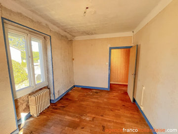 opknapper-midden-in-het-dorp-35large