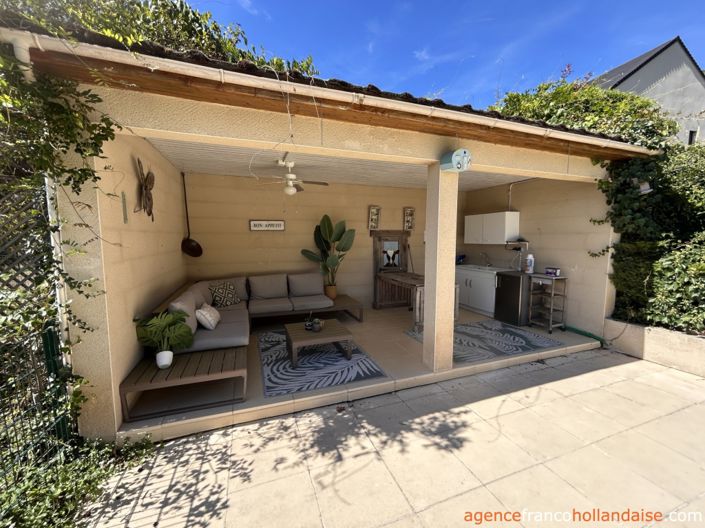 Image No.25-5 Bed House for sale