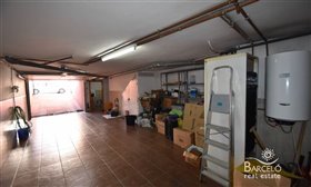 Image No.22-5 Bed Property for sale