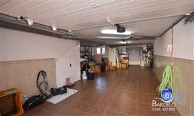 Image No.23-5 Bed Property for sale
