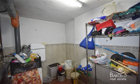 Image No.24-5 Bed Property for sale