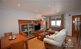 Image No.2-5 Bed Property for sale