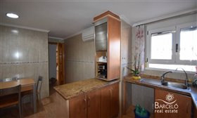 Image No.8-5 Bed Property for sale