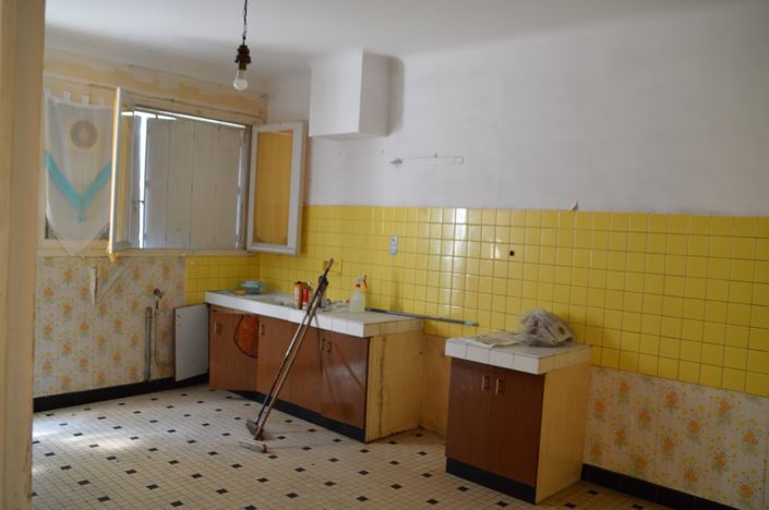 Image No.7-5 Bed Village House for sale