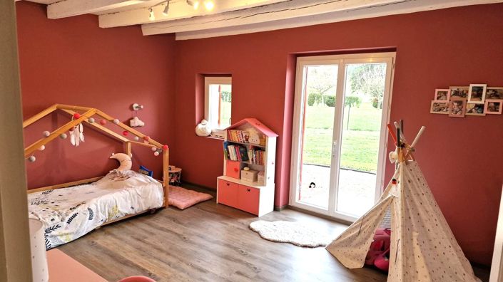 Image No.13-3 Bed Country House for sale