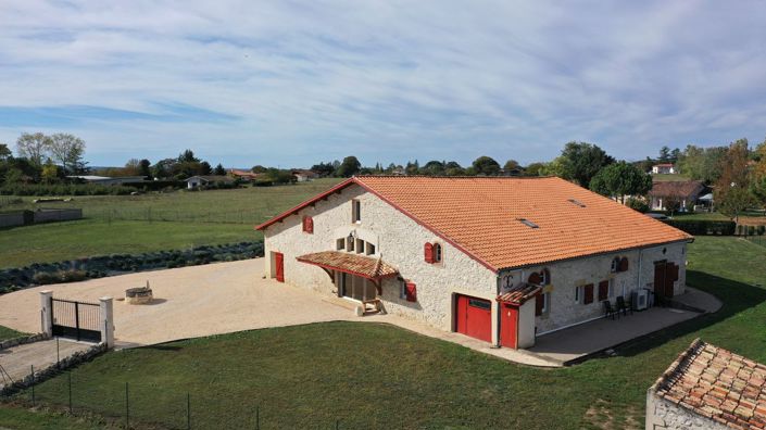 Image No.3-3 Bed Country House for sale