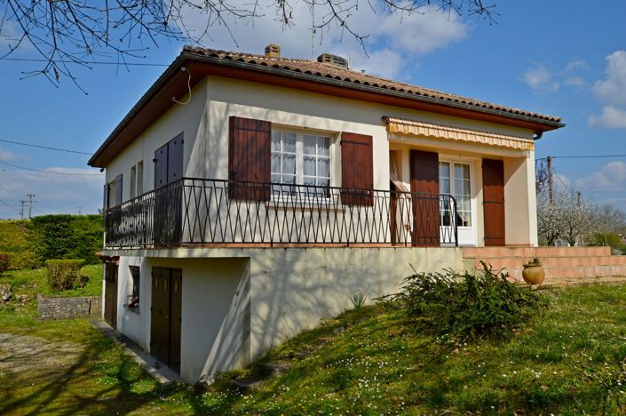 Image No.3-3 Bed Country House for sale