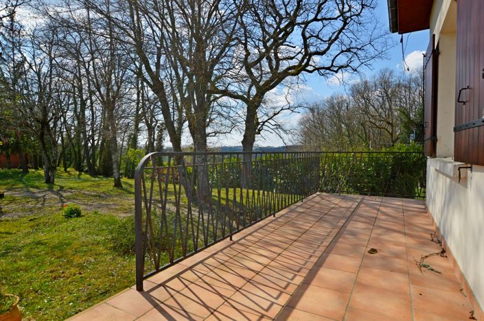 Image No.9-3 Bed Country House for sale