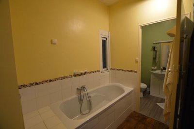 6791146ae758a-11