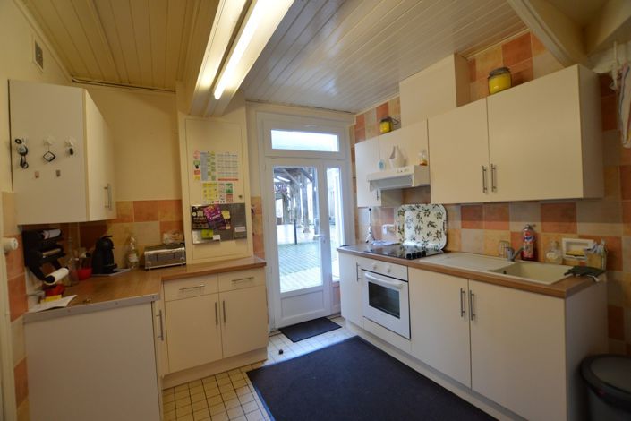 Image No.7-3 Bed Village House for sale