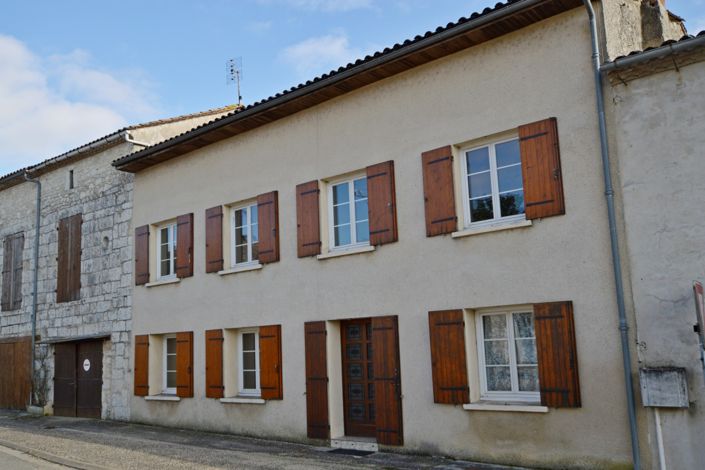 Image No.2-4 Bed Village House for sale