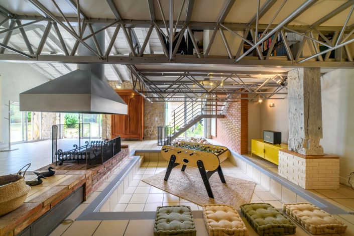 Image No.10-Maison de campagne de 7 chambres à vendre à Bourgougnague