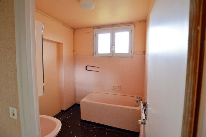 Image No.9-Propriété de 3 chambres à vendre à Duras