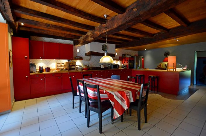 Image No.13-3 Bed Property for sale