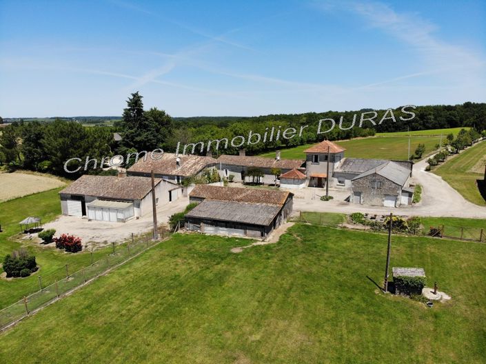 Image No.1-7 Bed Farmhouse for sale