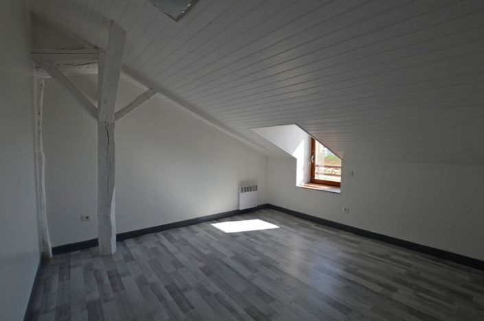 Image No.11-7 Bed Property for sale