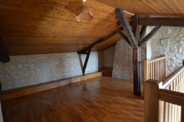 Image No.13-Propriété de 7 chambres à vendre à Duras