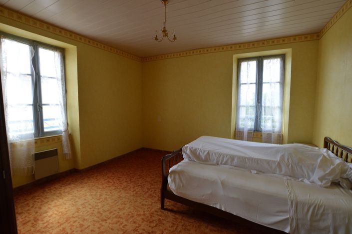 Image No.18-Propriété de 7 chambres à vendre à Duras