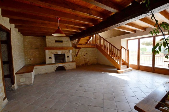 Image No.8-Propriété de 7 chambres à vendre à Duras