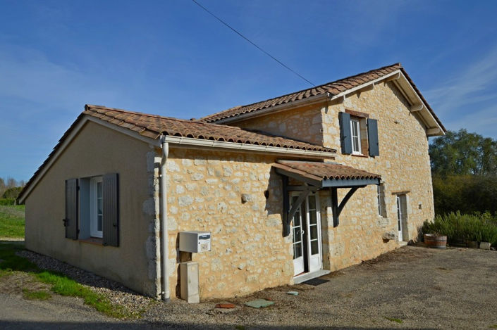 Image No.1-Propriété de 3 chambres à vendre à Duras