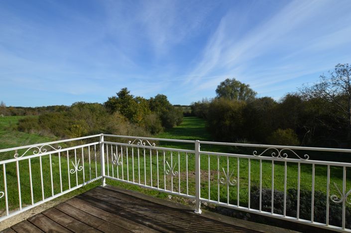 Image No.6-3 Bed Property for sale