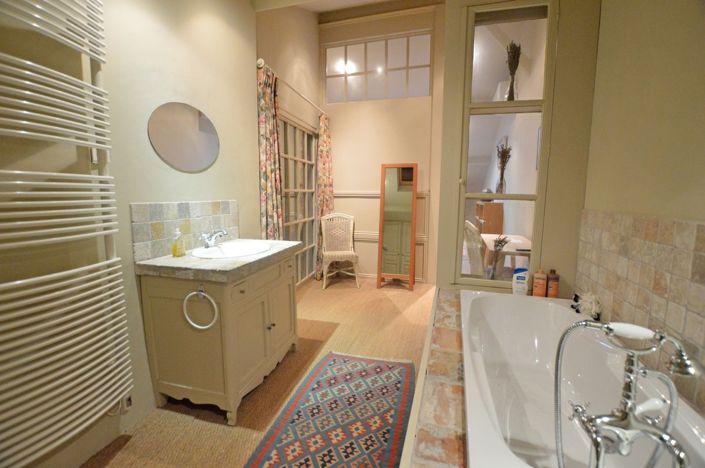 Image No.21-Maison de campagne de 4 chambres à vendre à Lot-et-Garonne