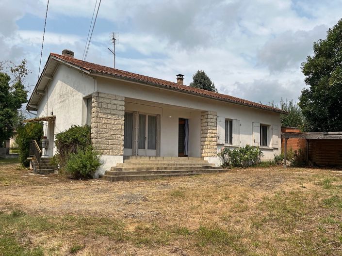 Image No.1-3 Bed Village House for sale