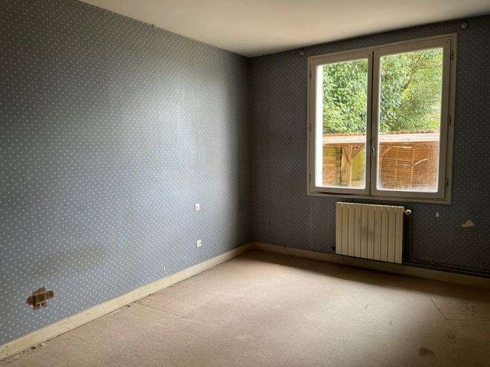 Image No.11-3 Bed Village House for sale