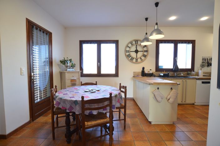 Image No.14-3 Bed Country House for sale