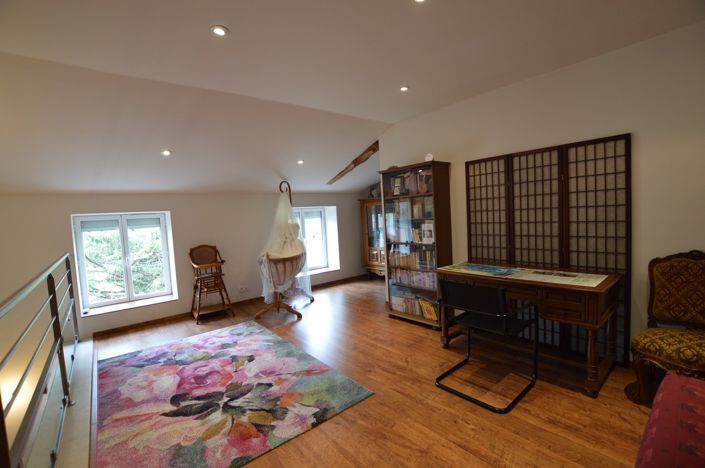 Image No.16-4 Bed Property for sale