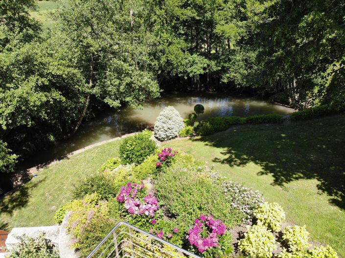 Image No.7-4 Bed Property for sale