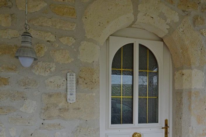 Image No.18-4 Bed Property for sale