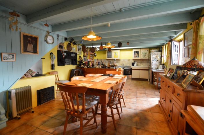 Image No.4-3 Bed Village House for sale