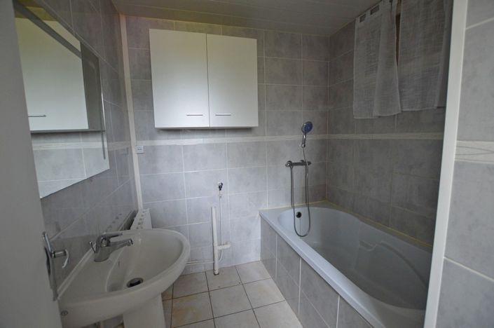 Image No.10-4 Bed Country House for sale