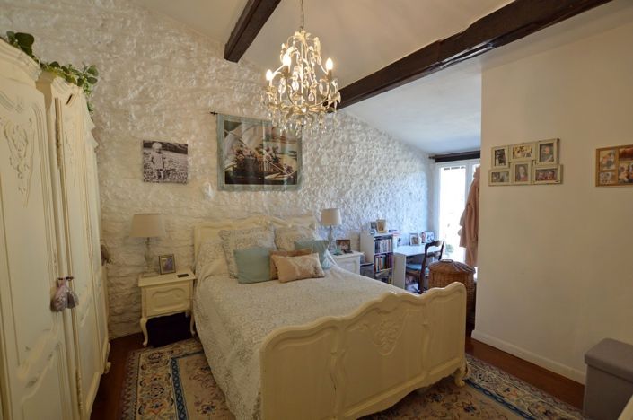 Image No.15-Maison de campagne de 6 chambres à vendre à Duras