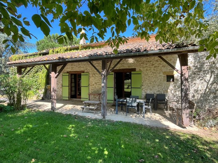 Image No.5-6 Bed Property for sale