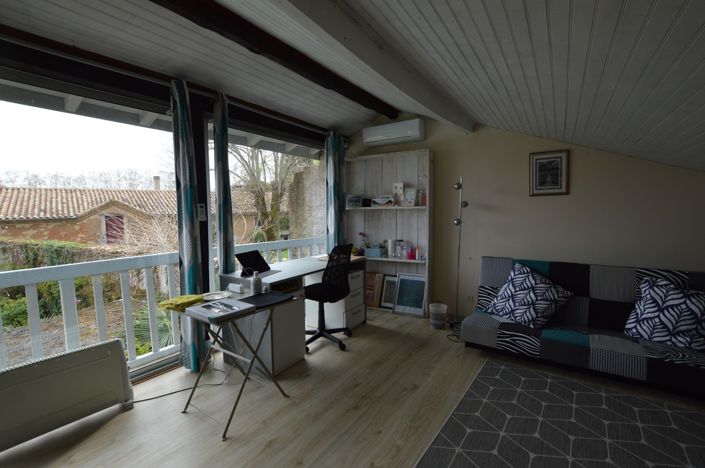 Image No.17-4 Bed Village House for sale